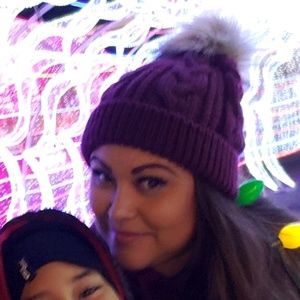 Meet your Posher, Dominique